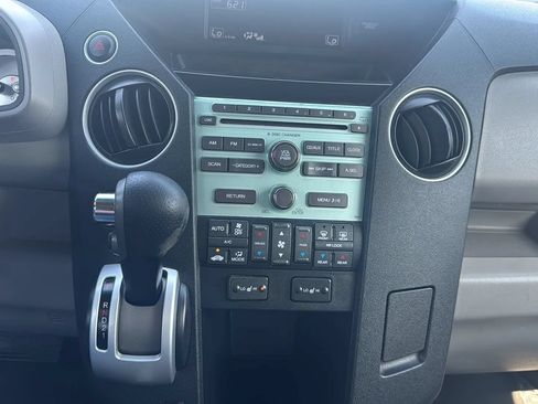 Used 2011 Honda Pilot EX-L image 30