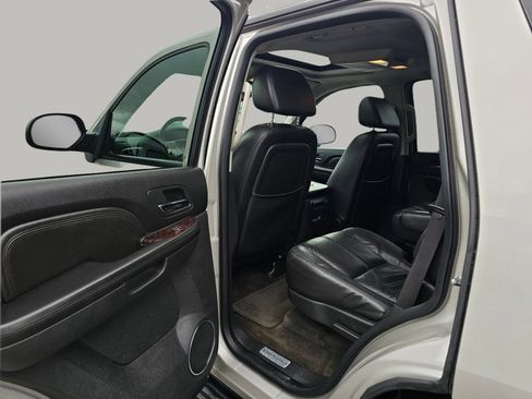 Used 2007 GMC Yukon Denali image 20