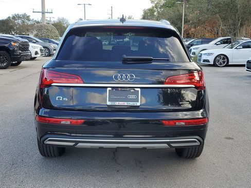 Certified 2023 Audi Q5 2.0T Premium w/ Convenience Package image 5