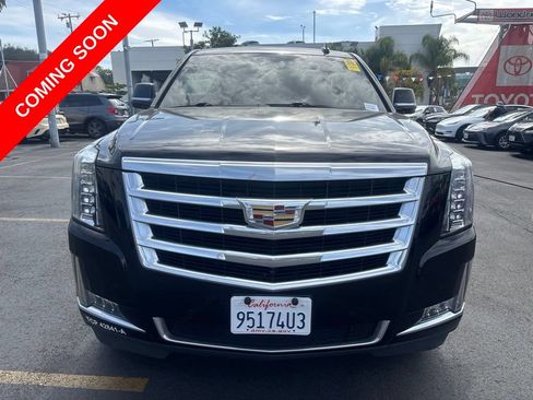 Used 2020 Cadillac Escalade ESV Luxury RWD image 8