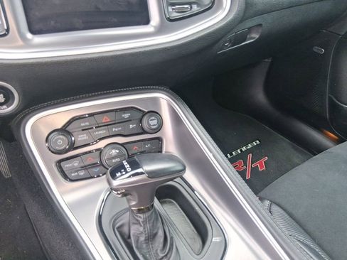 Used 2020 Dodge Challenger R/T Scat Pack RWD image 13