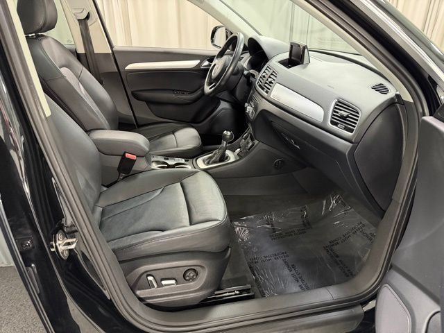 Used 2016 Audi Q3 2.0T Premium Plus w/ Technology Package AWD/4WD image 7
