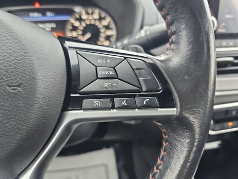 Used 2023 Nissan Altima 2.5 SR image 19