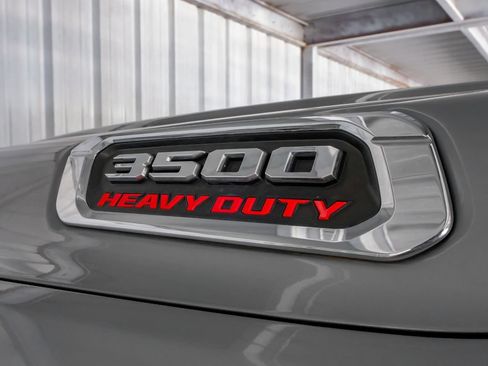 Used 2022 RAM 3500 Laramie AWD/4WD image 54
