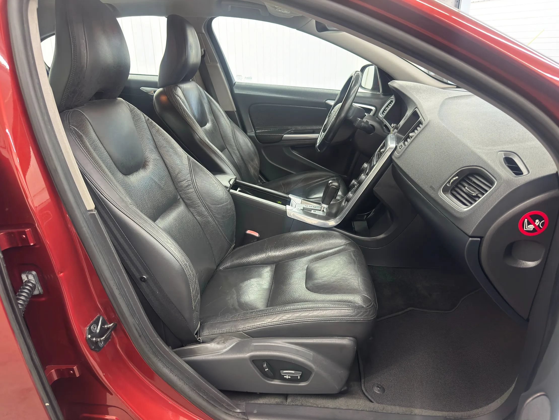 Used 2012 Volvo S60 T5 FWD image 16