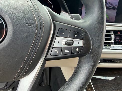 Used 2019 BMW X5 xDrive40i w/ Premium Package 2 AWD/4WD image 25