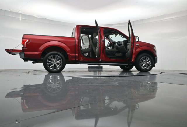 Used 2017 Ford F150 XLT w/ Equipment Group 302A Luxury RWD image 48