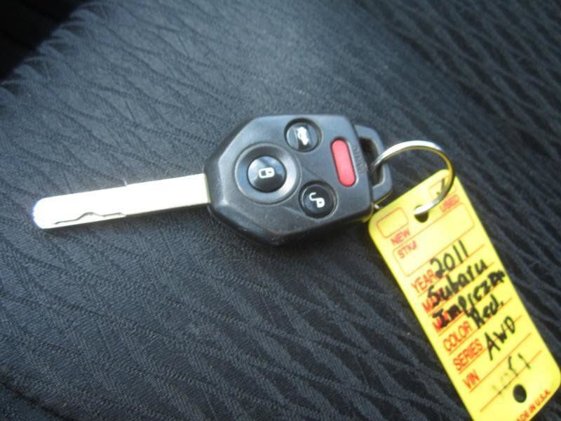 Used 2011 Subaru Legacy 2.5i Premium AWD/4WD image 33