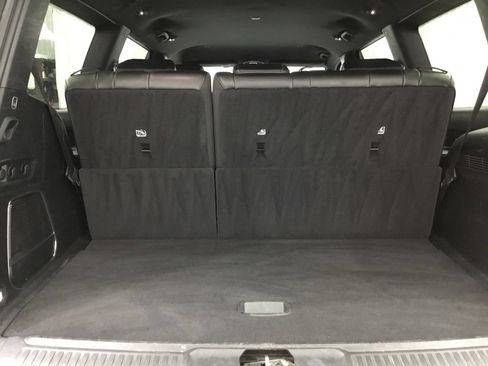 Used 2024 Jeep Wagoneer Series III w/ Flexible Seating Group AWD/4WD image 18