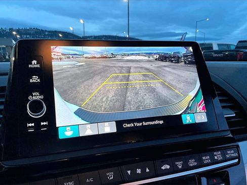 Used 2025 Honda Odyssey EX-L image 21