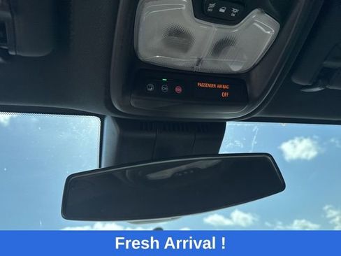 Used 2023 Chevrolet Colorado LT image 8