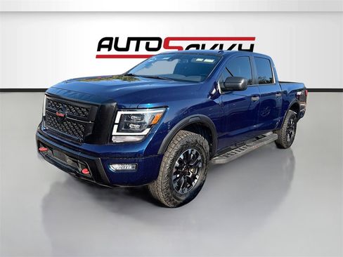Used 2021 Nissan Titan PRO-4X w/ Off Road Protection Package image 3