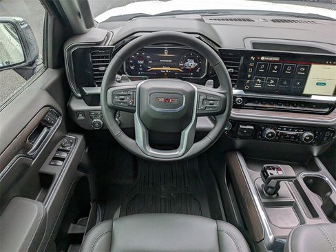 New 2026 GMC Sierra 1500 SLT w/ SLT Premium Plus Package image 17