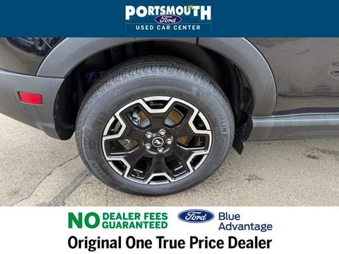 Used 2025 Ford Bronco Sport Outer Banks w/ Outer Banks Tech Package+ image 32