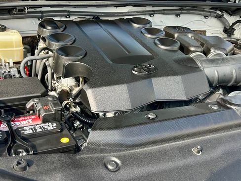 Certified 2022 Toyota 4Runner SR5 AWD/4WD image 25