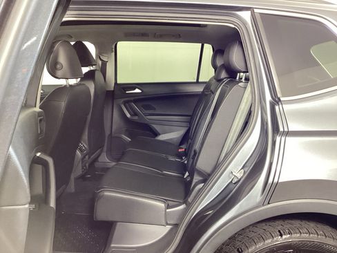 Used 2021 Volkswagen Tiguan SEL w/ 3rd Row Seat Package AWD/4WD image 14