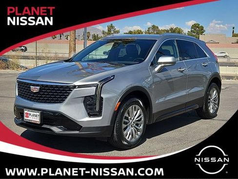 Used 2024 Cadillac XT4 Premium Luxury FWD image 1