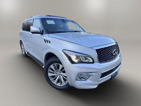 Used 2017 INFINITI QX80 4WD w/ All Season Package image 4