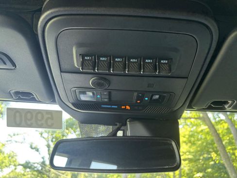 Used 2022 Ford Bronco Wildtrak AWD/4WD image 15