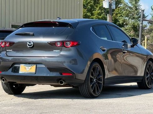 Used 2021 MAZDA MAZDA3 s FWD image 5