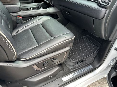 Used 2022 RAM 1500 Limited AWD/4WD image 36