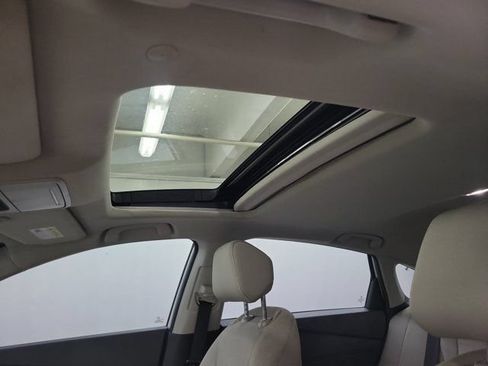 Certified 2024 Honda Accord EX image 24