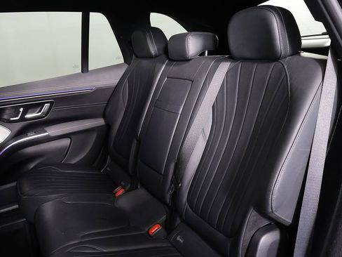 Used 2023 Mercedes-Benz EQS 450+ SUV image 36