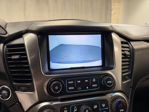 Used 2019 Chevrolet Tahoe LT w/ LT Signature Package AWD/4WD image 28