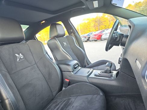 Used 2018 Dodge Charger R/T Scat Pack image 10