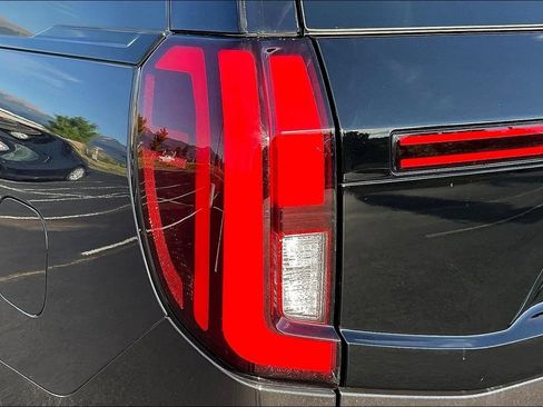 Used 2025 Ford Expedition Tremor AWD/4WD image 23