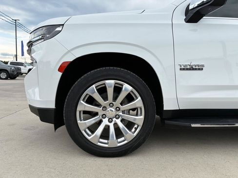 Used 2021 Chevrolet Tahoe Premier AWD/4WD image 7