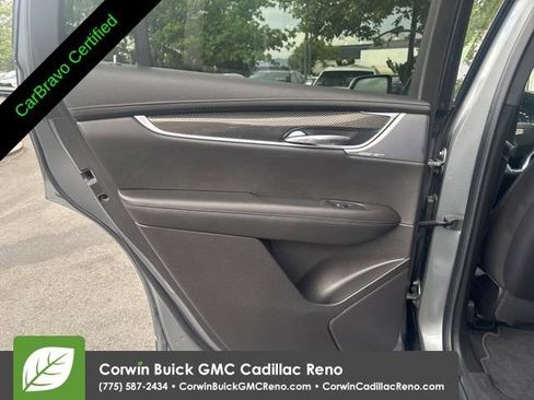 Used 2022 Cadillac XT6 Sport w/ Technology Package AWD/4WD image 32