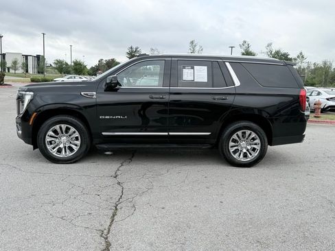 Used 2025 GMC Yukon Denali image 3