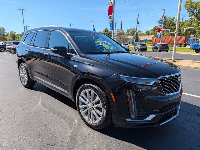Used 2024 Cadillac XT6 Premium Luxury w/ Platinum Package AWD/4WD image 7