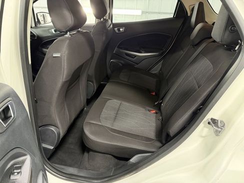 Used 2019 Ford EcoSport SE w/ SE Convenience Package image 10