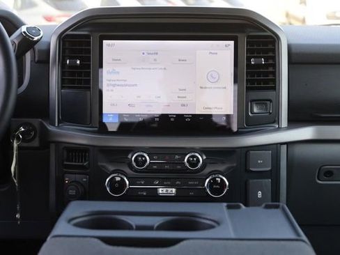 Used 2025 Ford F150 XLT w/ Equipment Group 301A Standard image 22