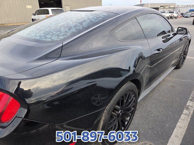 Used 2017 Ford Mustang GT w/ GT Performance Package RWD image 9
