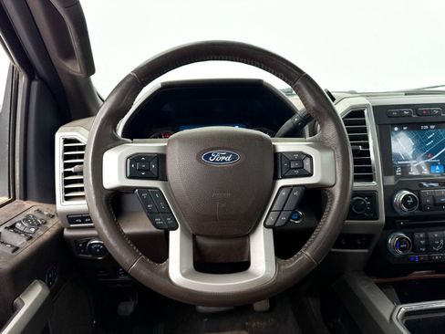 Used 2018 Ford F450 King Ranch w/ King Ranch Ultimate Package AWD/4WD image 4