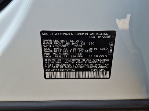 Certified 2025 Volkswagen Atlas SE w/ Panoramic Sunroof Package image 27