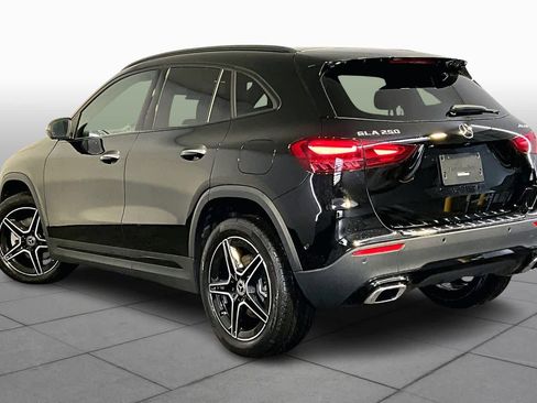 New 2026 Mercedes-Benz GLA 250 4MATIC image 3