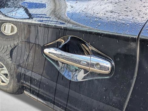 Used 2015 INFINITI QX60 AWD w/ Premium Plus Package image 13