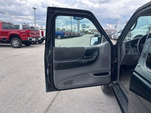 Used 2010 Ford Ranger XLT AWD/4WD image 11