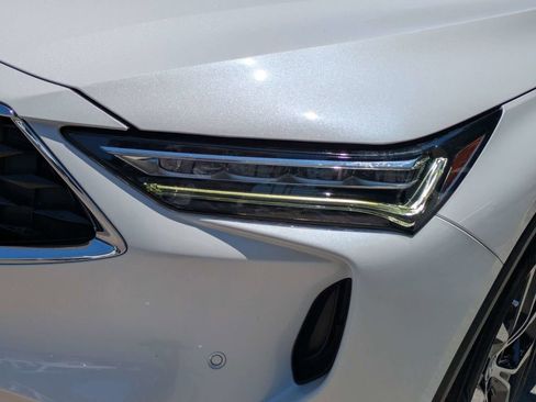 Used 2024 Acura MDX FWD w/ Technology Package image 11