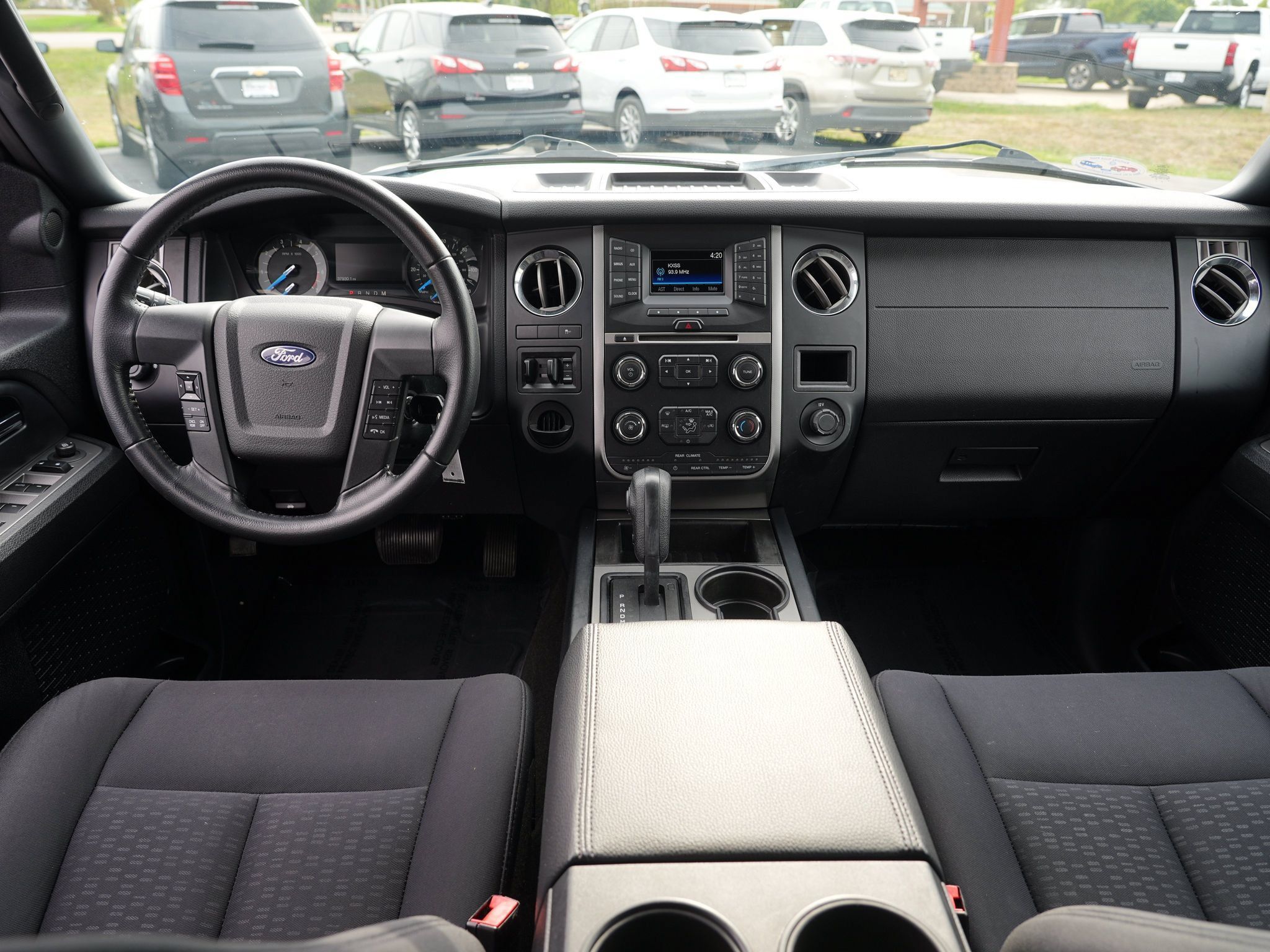 Used 2017 Ford Expedition EL XL w/ Equipment Group 101A RWD image 25
