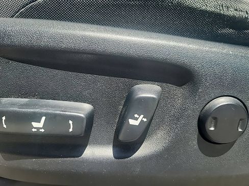 Used 2014 Toyota 4Runner SR5 RWD image 19