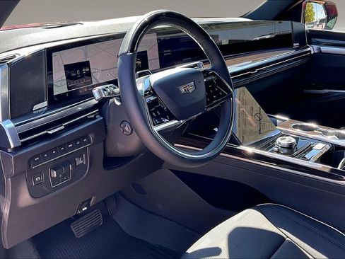 New 2026 Cadillac Escalade ESV Luxury w/ Touring Package AWD/4WD image 6