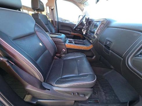 Used 2018 Chevrolet Silverado 3500 High Country w/ Duramax Plus Package image 10