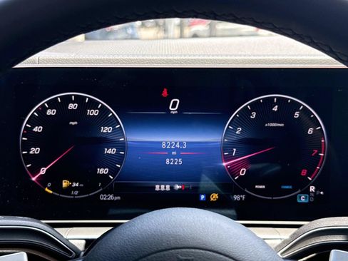 Certified 2025 Mercedes-Benz GLE 350 4MATIC image 31