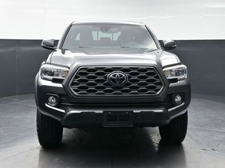 Used 2022 Toyota Tacoma TRD Off-Road video 2