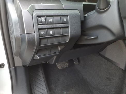 Certified 2025 Toyota 4Runner SR5 image 16